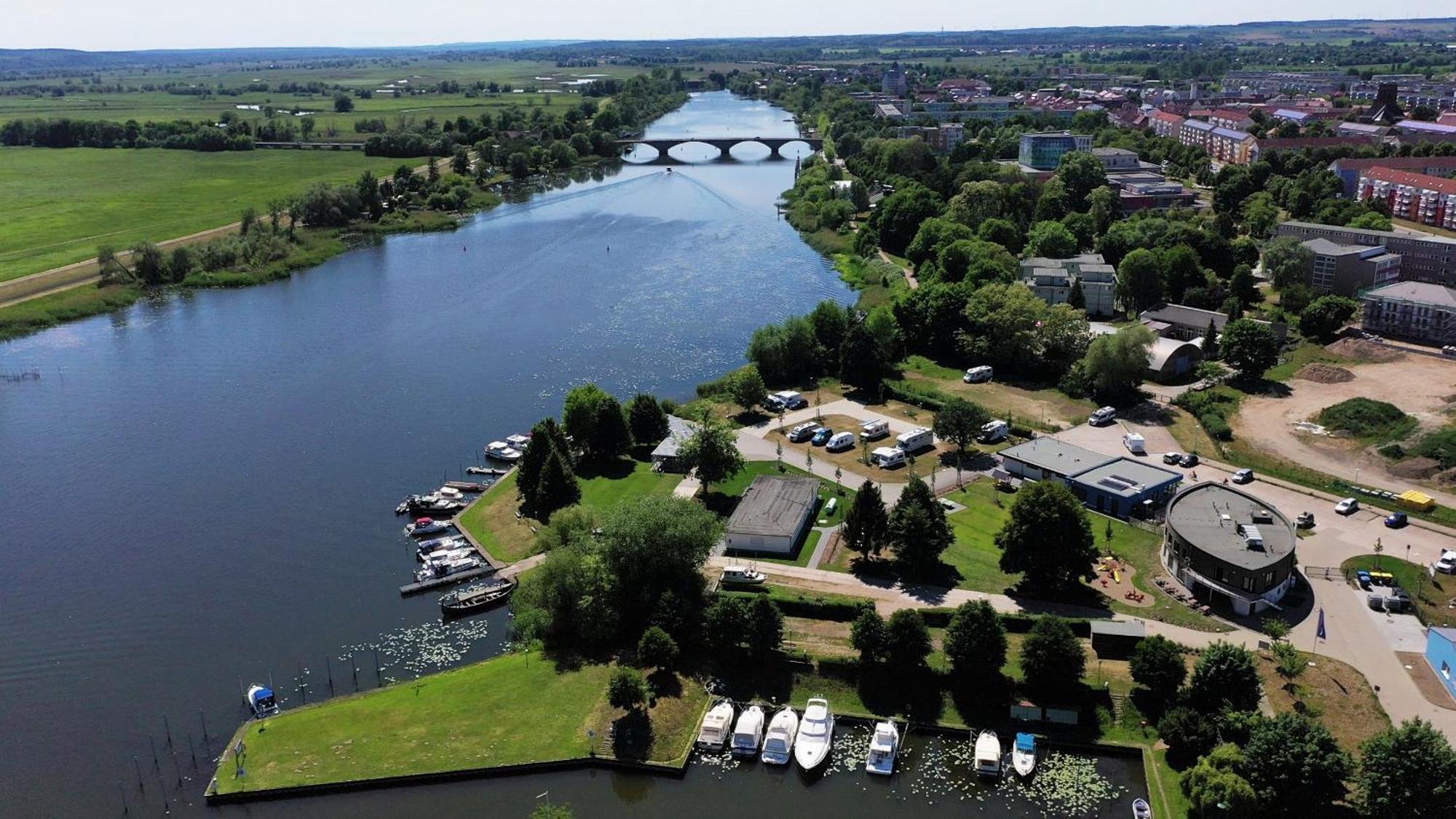 Stroamcamp Schwedt Apartment Екстериор снимка